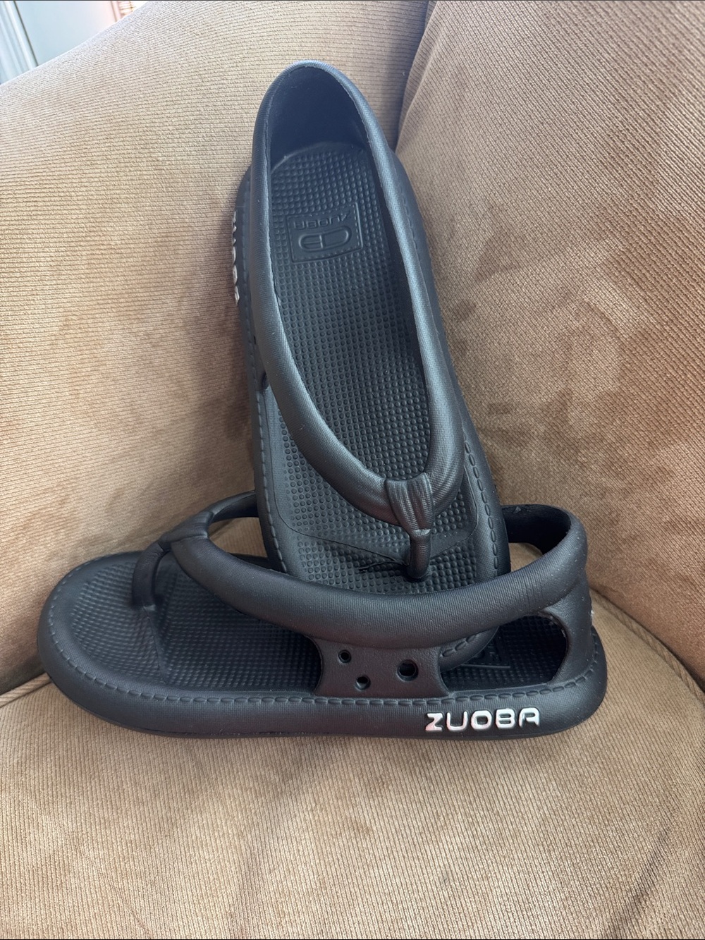 Women’s Black Foam Sandals - Cushioned Flip Flops